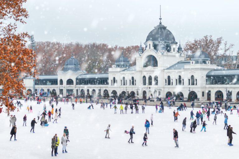 City Park Ice Rink & Boating - החלקה על הקרח